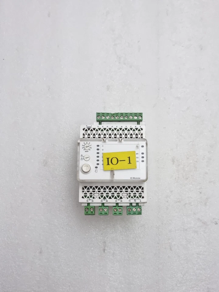 Schneider LV434063 IO Module 24Vdc 165mA For Lv Breaker LV434063